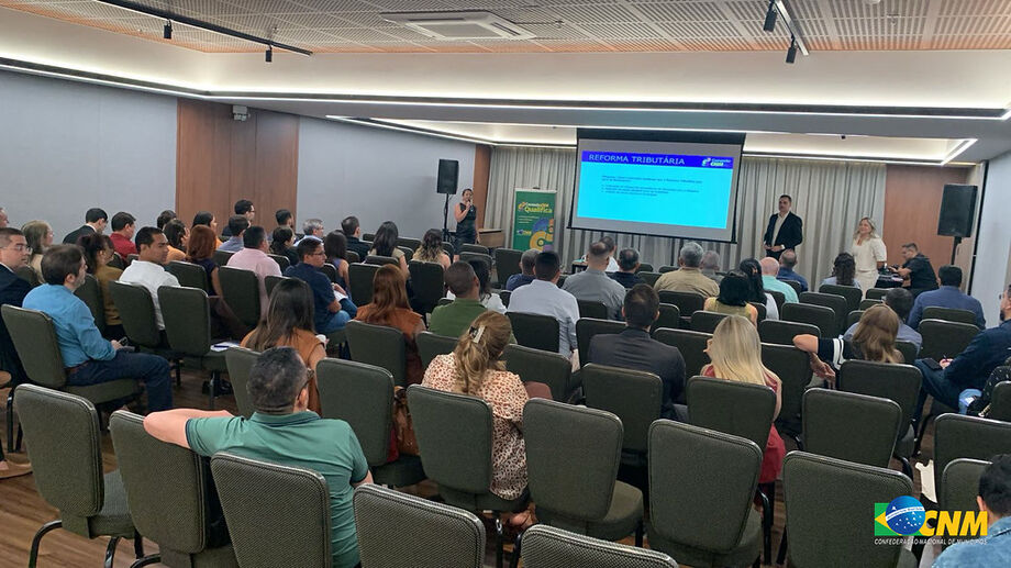 Gestores e servidores municipais participam de edição do Conexão CNM Qualifica em Campo Grande, com foco em assistência social e incremento de receita pelo ITR.