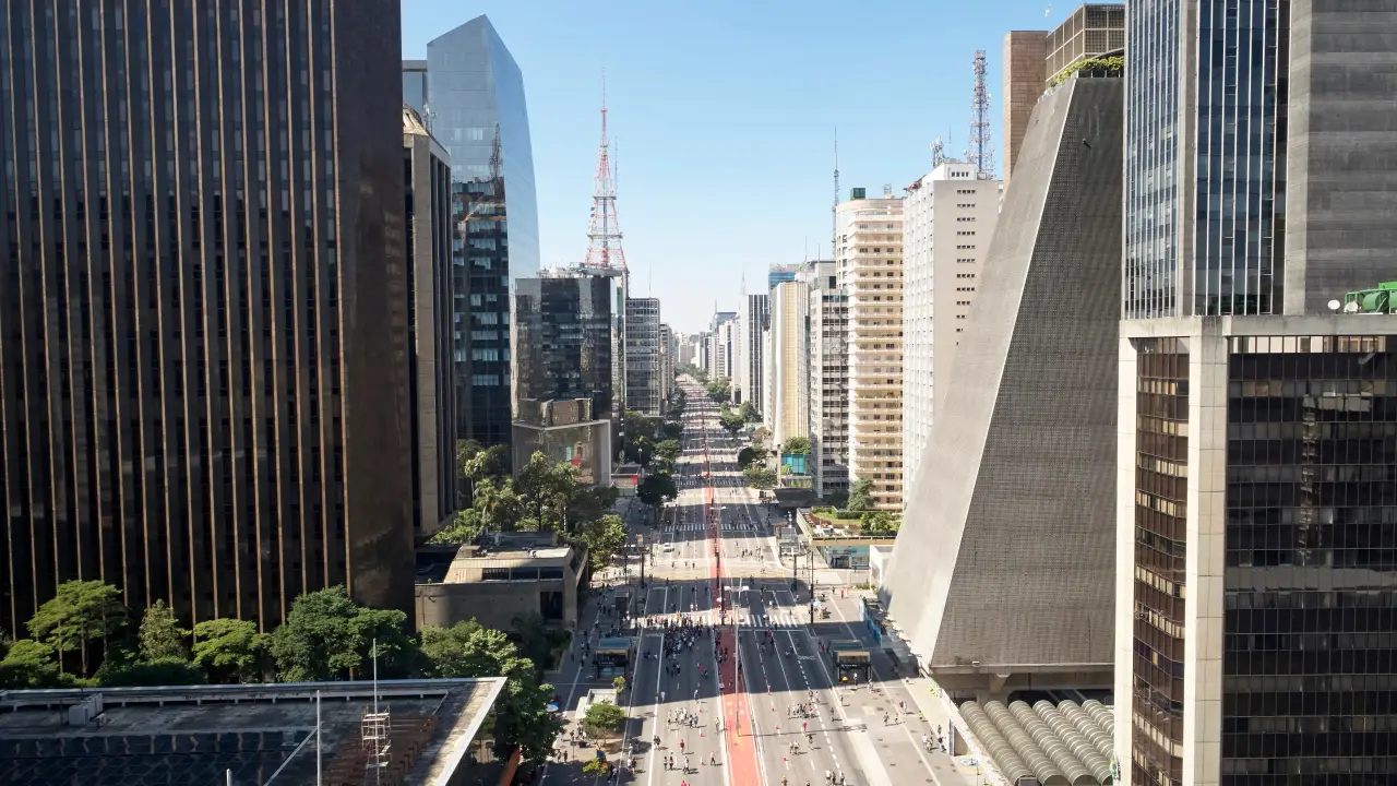 Vista aérea da Avenida Paulista, em São Paulo 