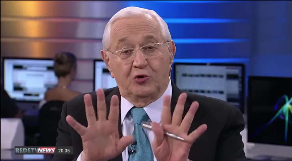 Boris Casoy retorna ao SBT como comentarista convidado do canal de notícias da emissora.