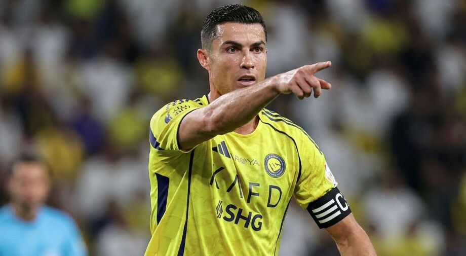 Cristiano Ronaldo durante jogo do Al-Nassr; críticas do atacante motivaram resposta oficial da Liga Profissional Saudita.