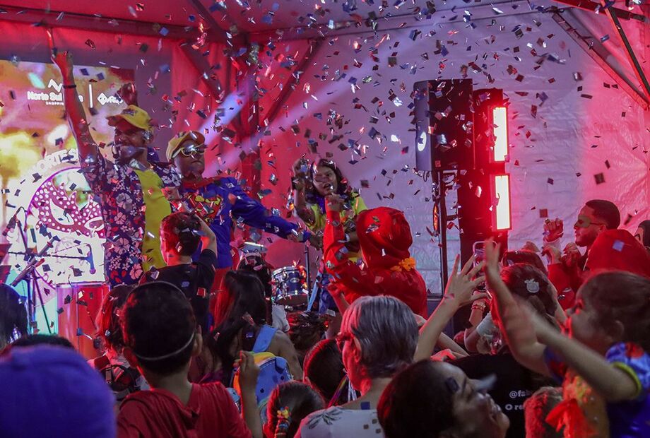 Shopping Norte Sul Plaza abre a programação de Carnaval com samba e atividades gratuitas para toda a família.