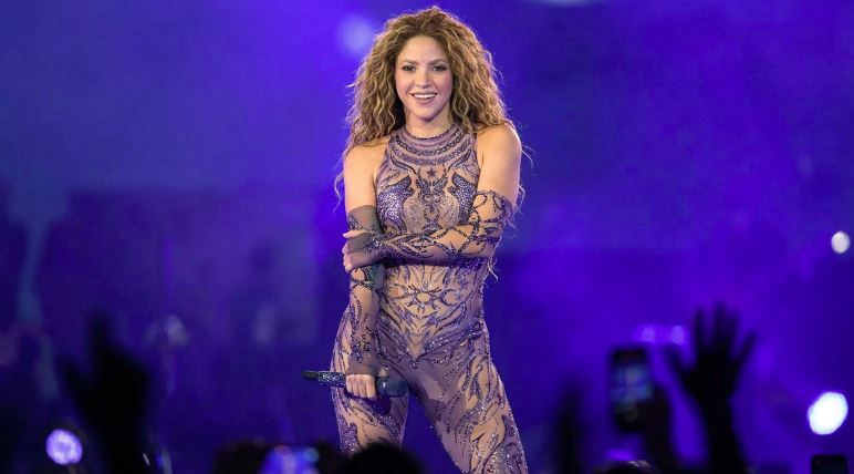 Shakira será a atração do projeto Todo Mundo No Rio, em megashow gratuito no dia 2 de maio, em Copacabana.