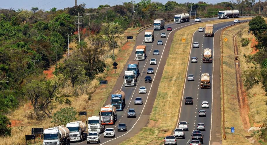 BR-163/MS deve receber mais de 328 mil veículos durante o feriado de Carnaval 2026.