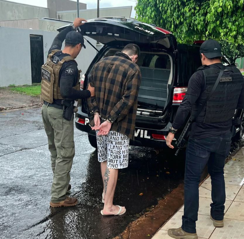 Justiça manteve fiança de 10 salários mínimos para investigado por ameaça e posse ilegal de arma.