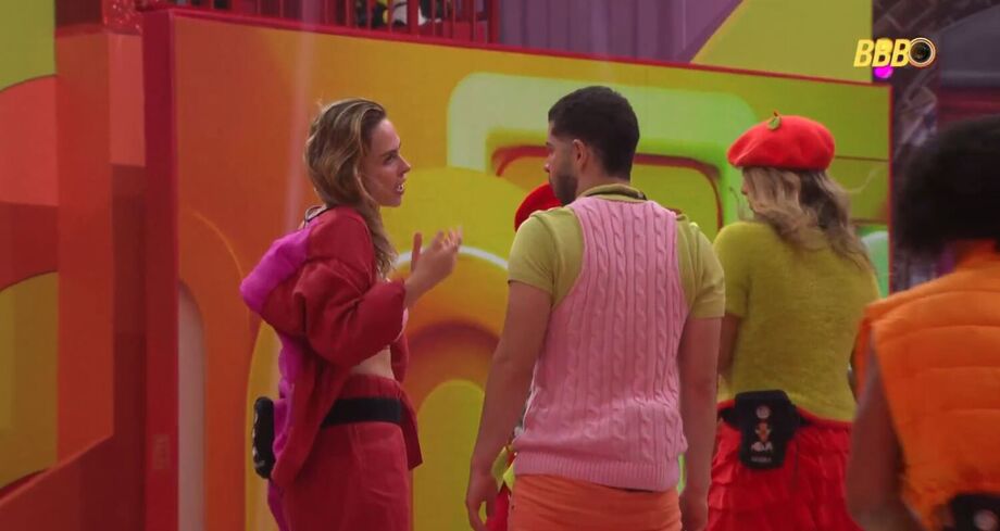 Ana Paula e Marcelo conversaram sobre quem o líder Jonas deve indicar esta semana.