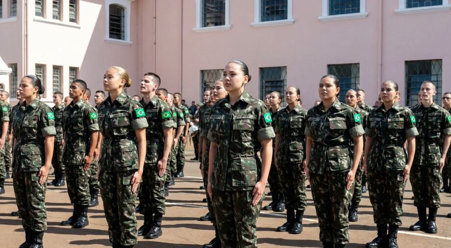 Selecionadas para o serviço militar voluntário feminino devem comparecer às unidades até sexta-feira para a fase final da seleção.
