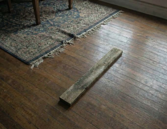 Mulher foi socorrida por vizinhos após agressão e caso foi encaminhado à delegacia em Ivinhema.