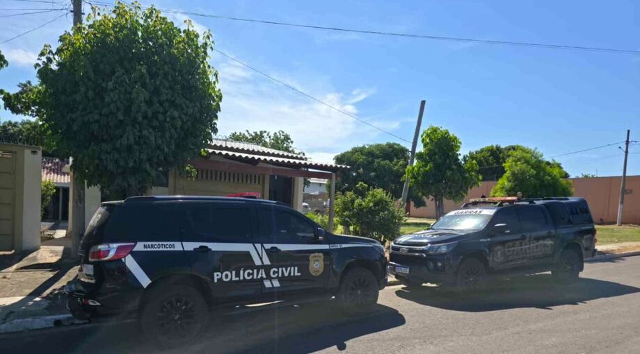 Operação Rota Blindada cumpriu mandados em Campo Grande e Corumbá e resultou na prisão de policial penal.