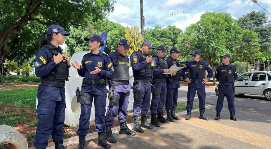 Sedes convoca 101 guardas para capacitação no uso de pistola calibre .40 S&W.