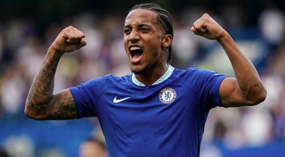 João Pedro marcou o gol do Chelsea no empate por 1 a 1 contra o Burnley