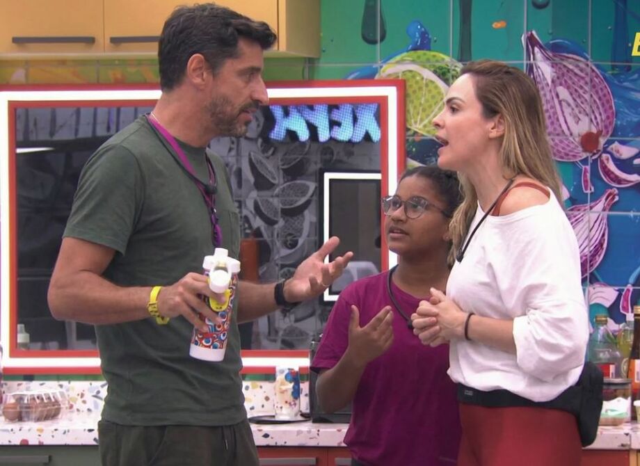 Ana Paula e Alberto Cowboy discutem na madrugada no BBB 26; equipe do brother pede análise da produção.