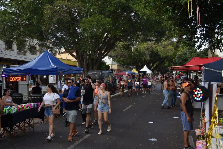 Esplanada Ferroviária será o ponto oficial do carnaval 2026, com ambulantes selecionados por edital para atuar entre 13 e 17 de fevereiro.