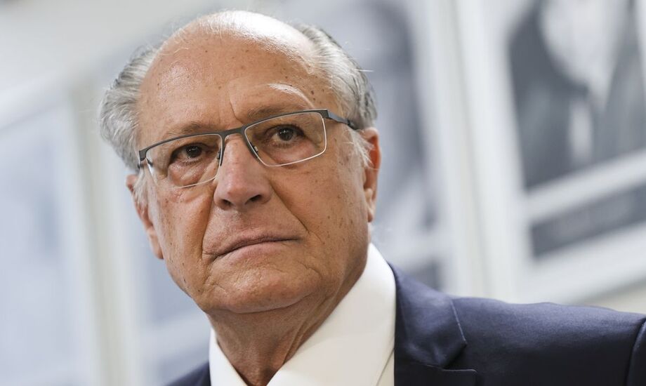 Alckmin afirma que governo não apoia quebra nem prorrogação de patentes de medicamentos.