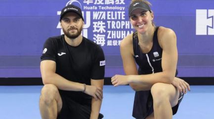 Bia Haddad anuncia fim da parceria com Rafael Paciaroni após seis anos de trabalho conjunto.