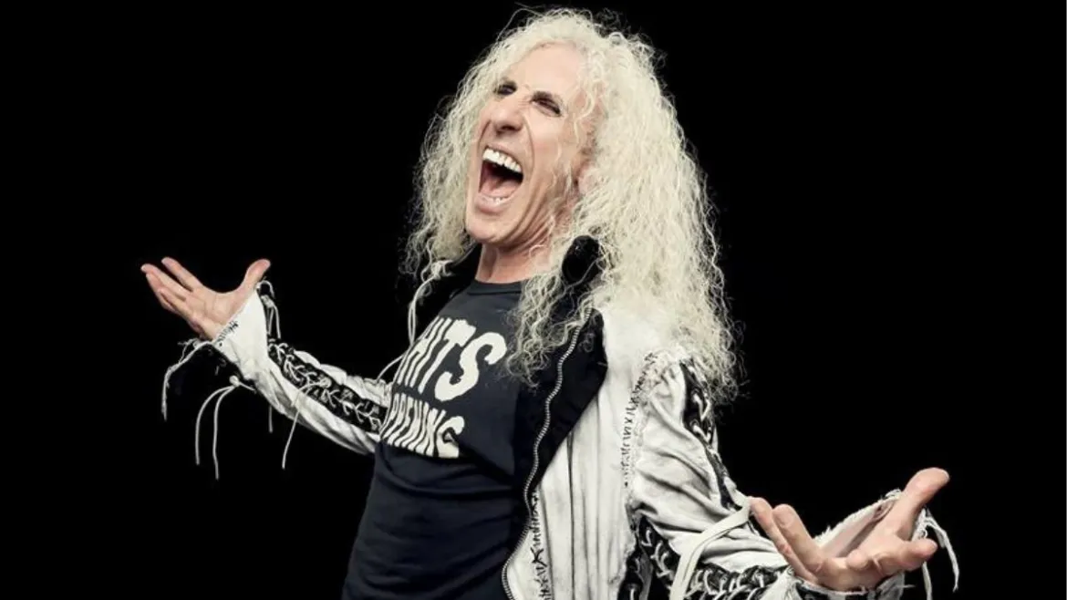 Dee Snider afirmou que está bem de saúde, mas não tem condições físicas de manter turnês intensas.