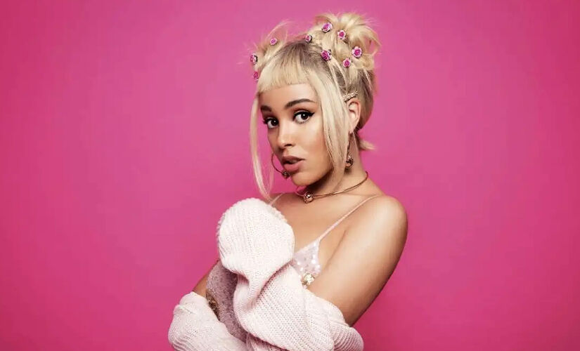 Participação faz parte de uma ação ligada ao universo da maquiagem e da moda