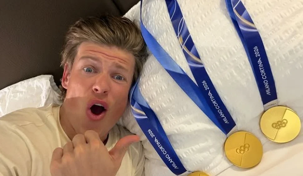 Norueguês Johannes Klaebo revela que ficou 2 meses sem beijar a noiva para evitar vírus e conquistar seis ouros em Milão-Cortina.