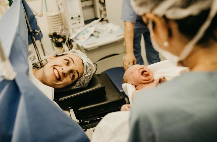 Analgesia no parto normal amplia o conforto da gestante e permite viver o nascimento com menos dor e mais participação.