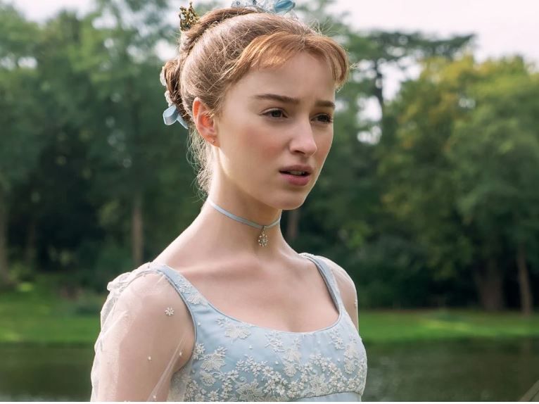 Phoebe Dynevor foi anunciada como protagonista da adaptação de Leitura de Verão.