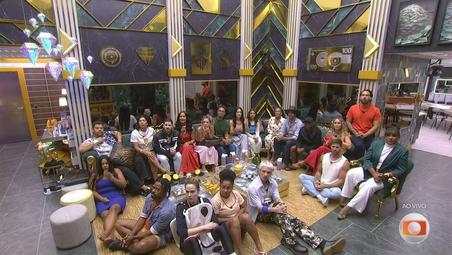 Após o Paredão, participantes passaram a madrugada debatendo estratégias e possíveis eliminações no BBB 26.