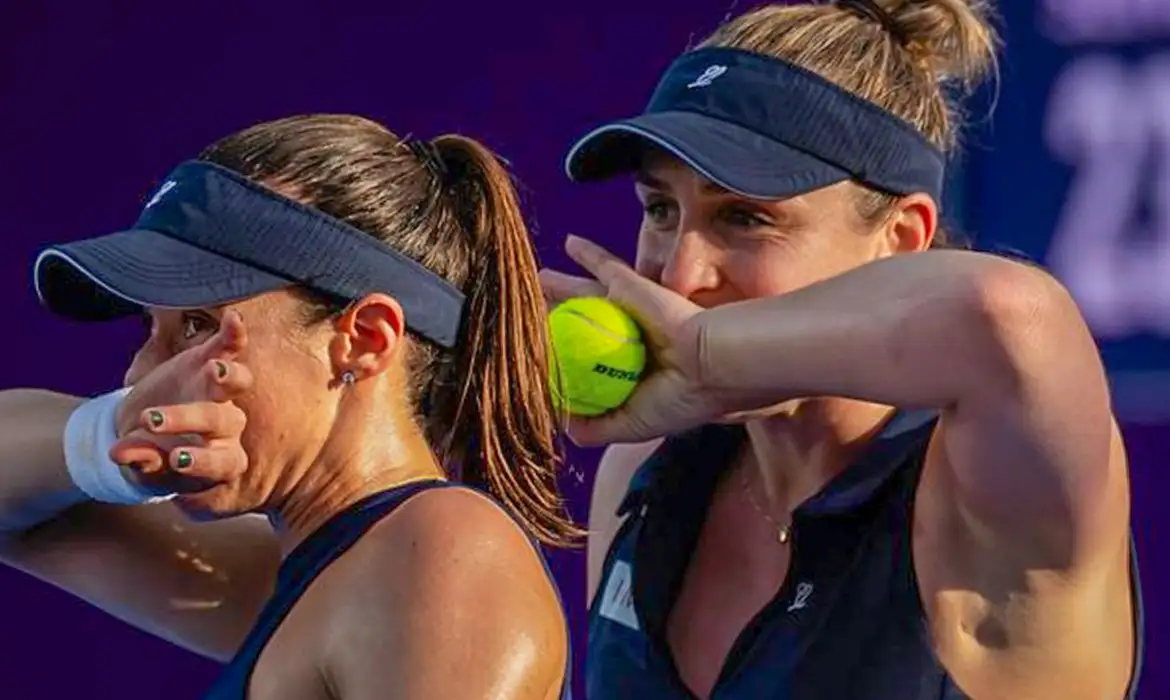 Luísa Stefani e Gabriela Dabrowski avançaram às quartas de final do WTA 1000 de Dubai após vitória no super tie-break.