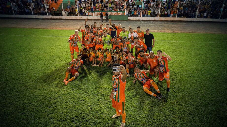 Naviraiense vence o Dourados por 3 a 1 e assume a liderança do Sul-Mato-Grossense.