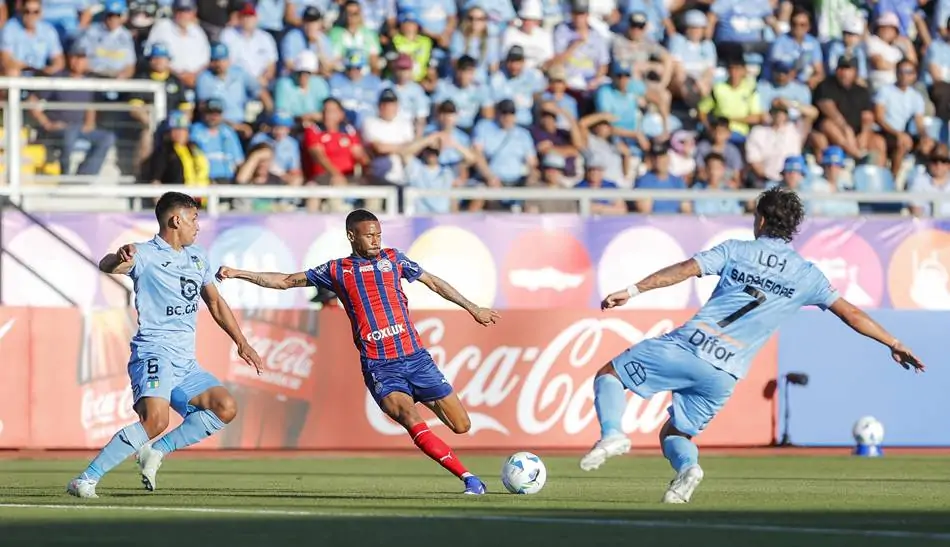 Bahia foi derrotado por 1 a 0 no Chile e decide vaga na Fonte Nova na próxima semana.