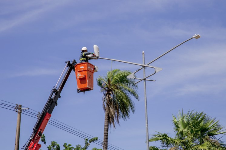Prefeitura de Corumbá e AGEMS firmam convênio inédito para fiscalização da iluminação pública