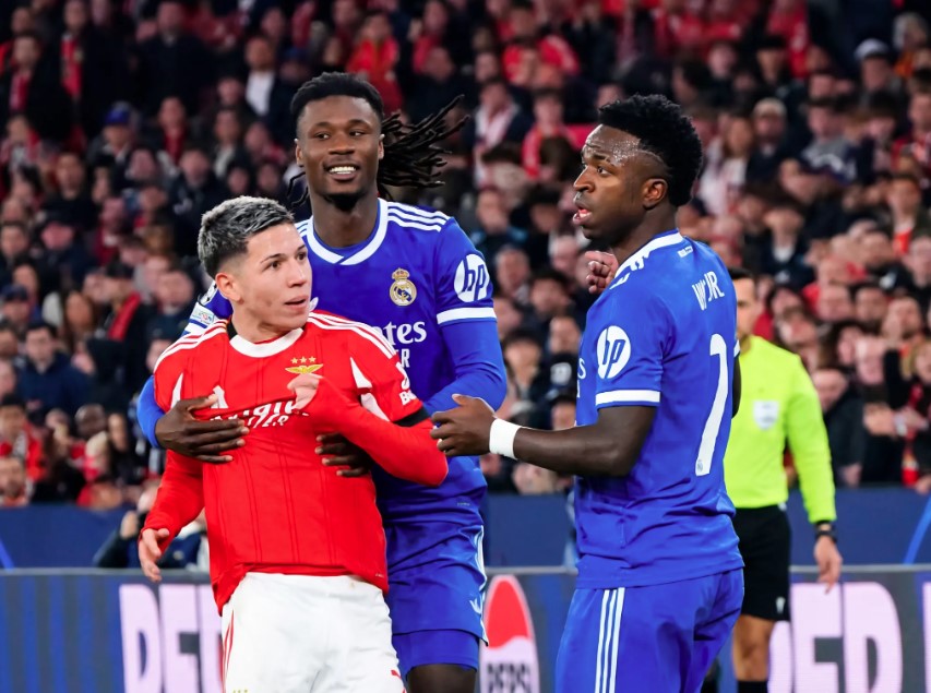 Prestianni nega ofensa racista a Vinícius Júnior após lance polêmico na Champions League