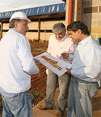 Segundo o engenheiro do projeto, Jorge Had, só no último dia 23 a empresa conseguiu obter todos os l