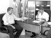 Presidente da Câmara de Sidrolândia, Nelson Feitosa e o prefeito Daltro Fiusa discutem renovação do