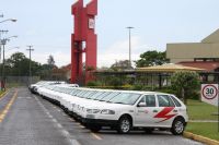 Num espaço de cerca dez mil metros quadrados vão ser plantadas daqui pra frente espécies nativas do