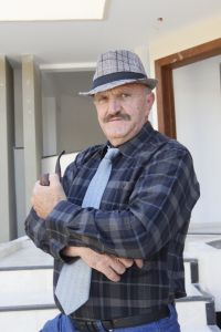 Raymundo trabalhou como servente de pedreiro na edificação da igreja Santa Cecília, em Campo Grande.