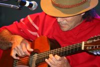 ìcone da música regional, Almir Sater sobe no palco logo mais