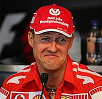 Schumacher abdicou do direito de substituir Massa, que se recupera de um grave acidente sofrido no t