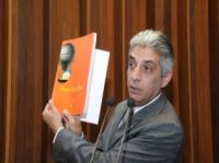 Líder do governo, deputado Youssif saiu em defesa do processo licitatório sobre a compra do material