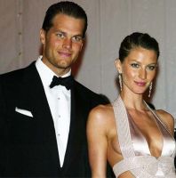O jogador de futebol americano Tom Brady e a modelo Gisele Bundchen.