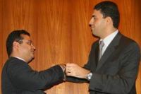 Fábiol Trad e Leonardo Avelino quando da cerimônia de posse