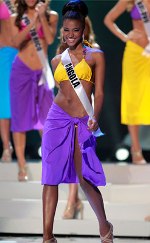 Leila Lopes levou o título, a coroa e a faixa de Miss Universo 2011