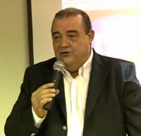 O médico e diretor-presidente do Hospital Ronaldo Perches Queiroz
