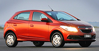 Sucessor do Corsa, hatch estreia em novembro com preço próximo de R$ 30 mil