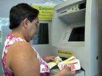 São 66 mil servidores