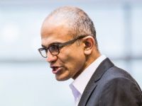 Indiano Satya Nadella