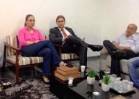 Thais Helena, Bernal e Pedro Chaves