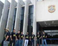 Policiais cruzam os braços hoje