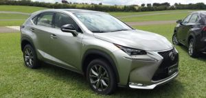 SUV de luxo utiliza a mesma plataforma do Toyota Rav4, mas com visual mais ousado