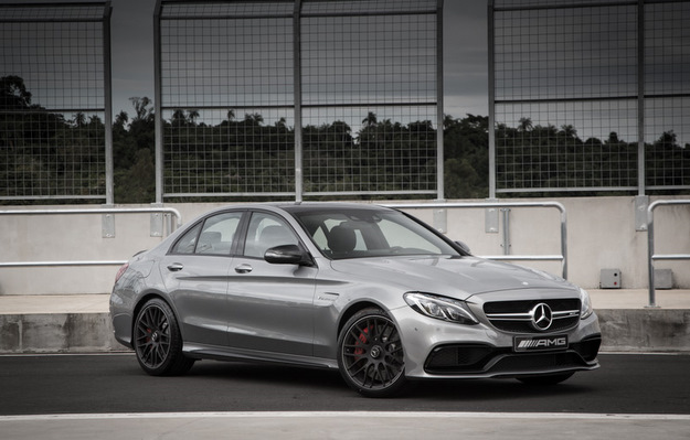 AMG C63 S é versão mais potente e mais popular do sedã
