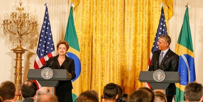 “Podemos dobrar a corrente de comércio entre os dois países [soma de exportações e importações] no prazo de uma década”, avaliou Dilma.