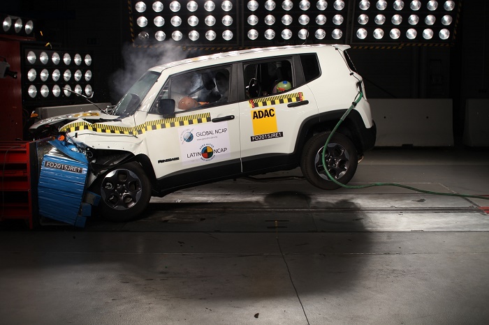 O Latin NCAP é um programa independente que faz avaliações de segurança em veículos utilizando métodos de provas internacionalmente reconhecidos, qualificando entre zero e cinco estrelas (pontuação máxima) a proteção oferecida para adultos e crianças.