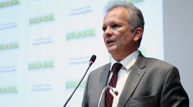O ministro das Comunicações, André Figueiredo